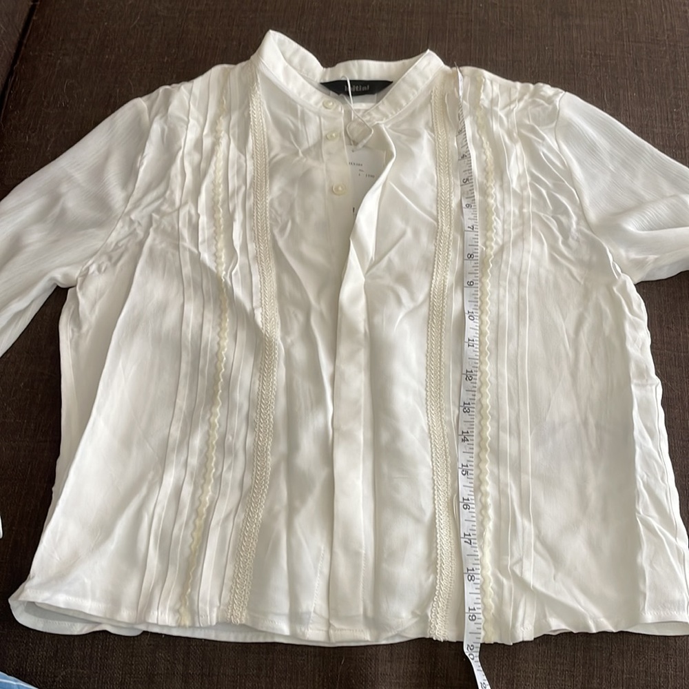 Lace Blouse - Picture 5 of 5